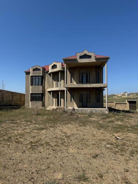 Satılır 7 otaqlı həyət evi/bağ evi 256 m² — Bakı