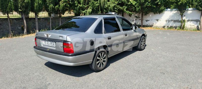 Opel Astra 1.8 L, 1994, 400 500 km 90-BU-858 — Avtomobillər, Zaqatala (6)