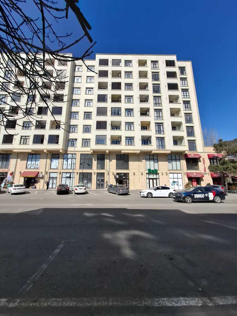 Satılır 3 otaqlı yeni tikili 130 m² — Mənzil, Bakı (2)