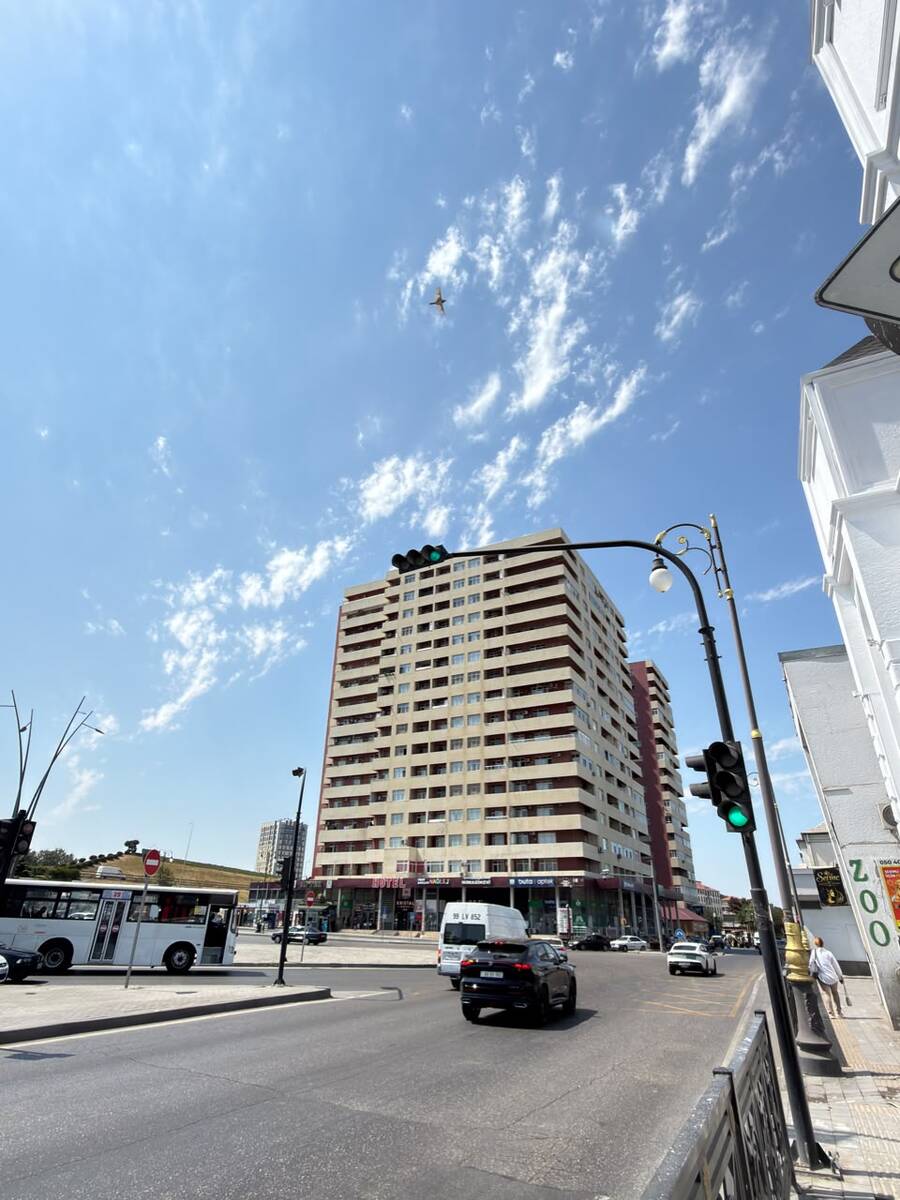 Satılır 3 otaqlı yeni tikili 125 m² — Mənzil, Bakı