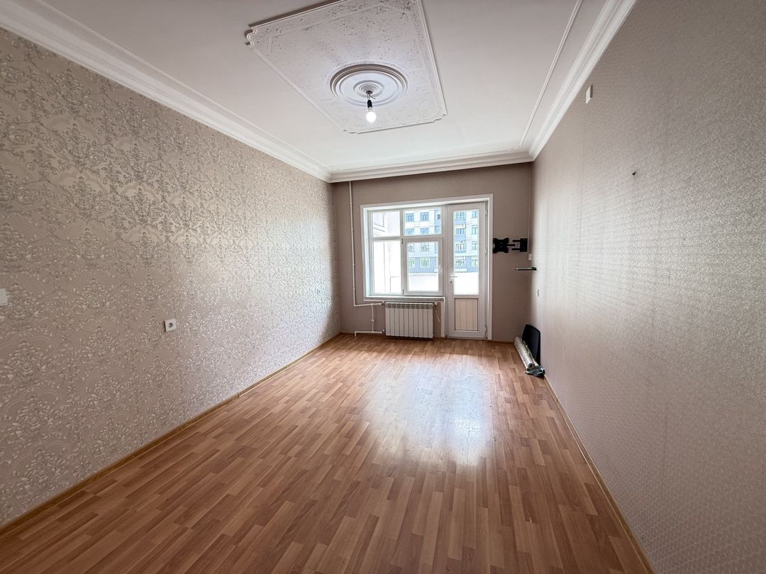 Satılır 3 otaqlı köhnə tikili 85 m² — Mənzil, Bakı (5)