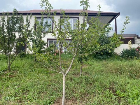 Satılır 4 otaqlı həyət evi/bağ evi 140 m² — Şamaxı
