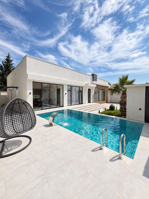 Satılır 4 otaqlı həyət evi/bağ evi 180 m² — Bakı
