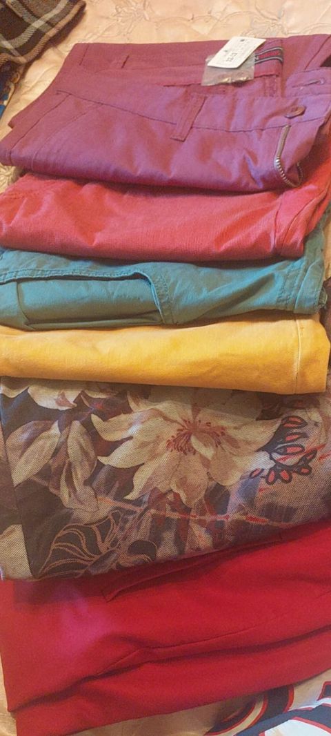 Qadın şalvarları dəsti - Rənglər: bənövşəyi, tünd çəhrayı, firuzəyi — Trousers and shorts