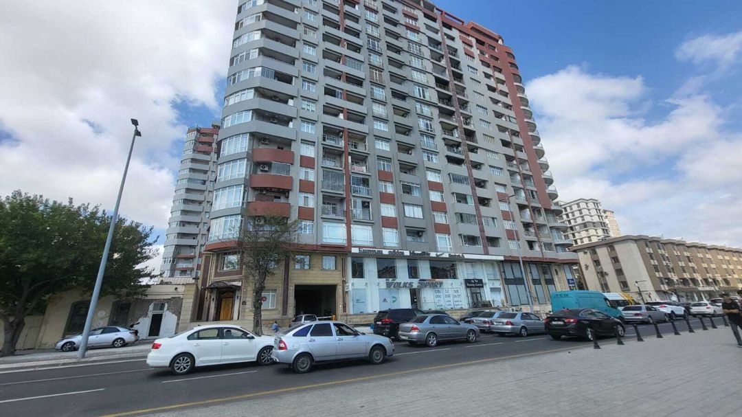 Satılır 3 otaqlı yeni tikili 220 m² — Mənzil, Bakı (7)