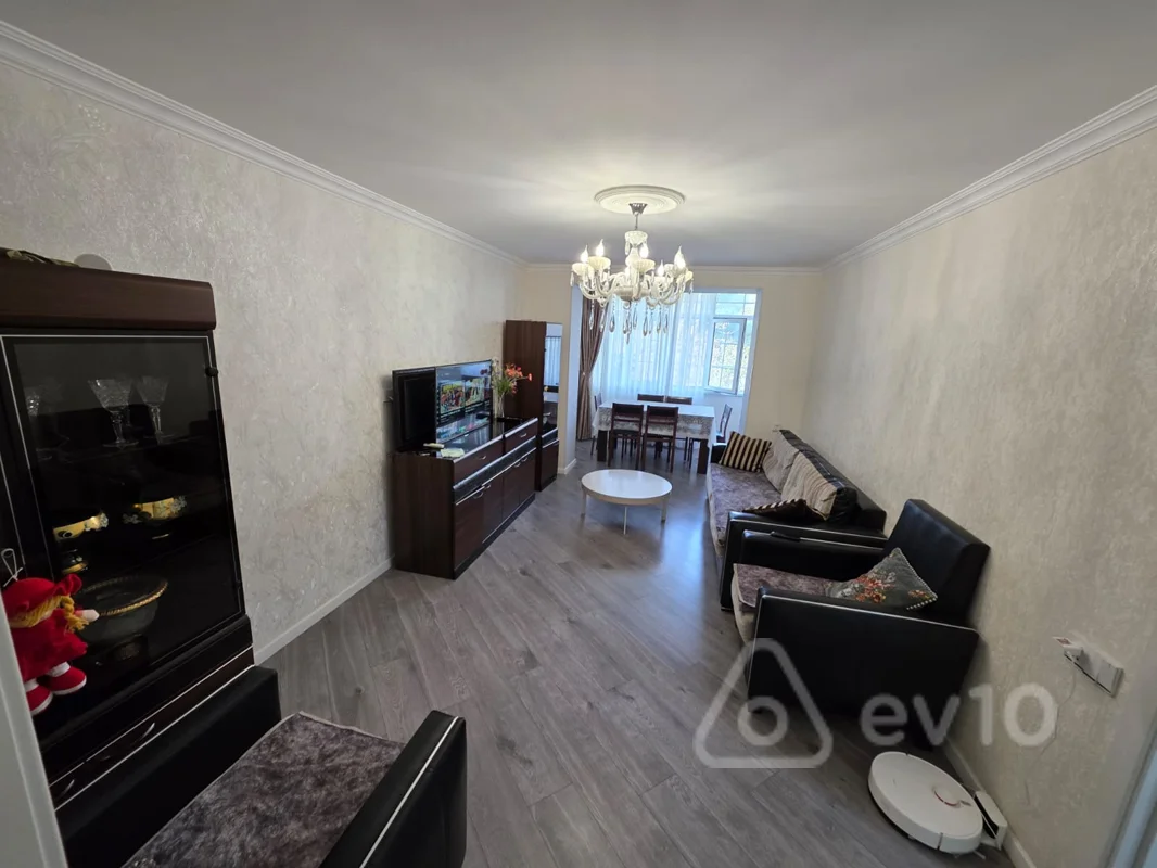 3 otaqlı mənzil, 70 m², Nefçilər metrosunun yaxınlığında, 210 və 220 nömrəli məktəblərin, 8 KM Bazarının yanı — Mənzil, Bakı (4)