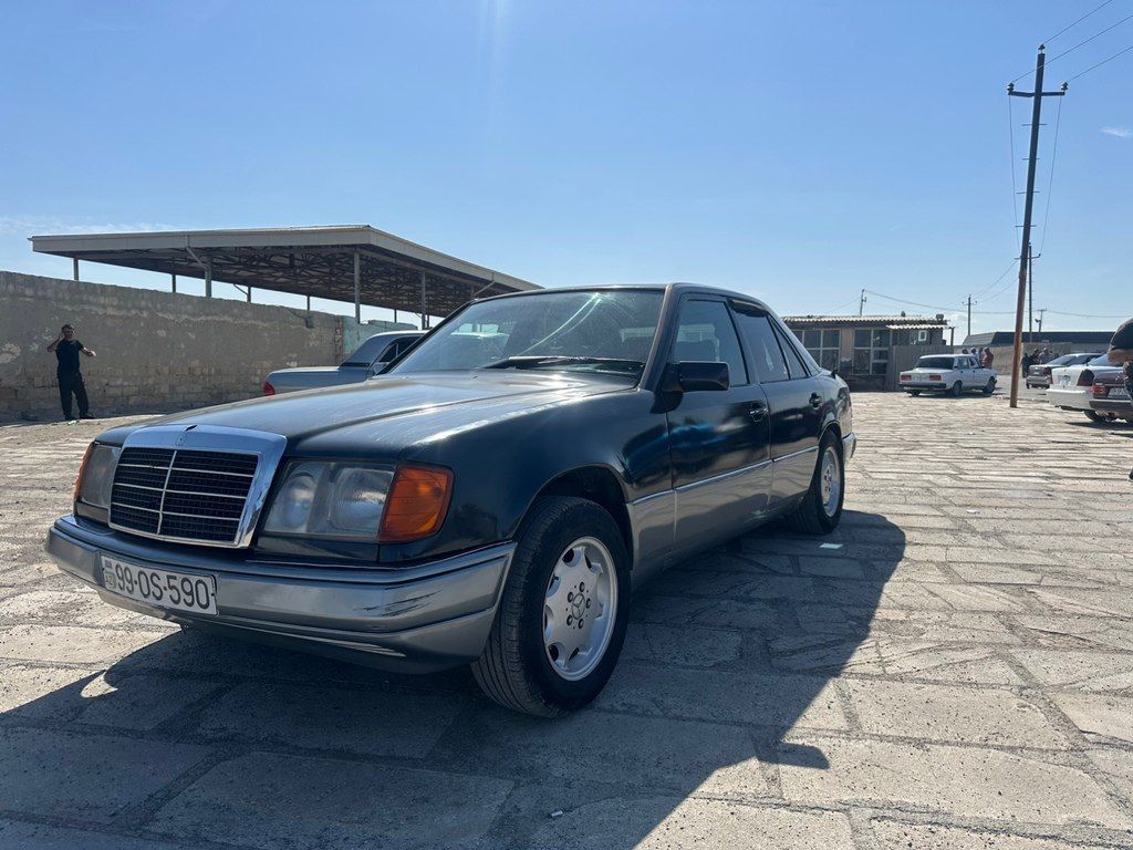 Mercedes 200 D, 2.0 L, 1992 il, 312 000 km 99-OS-590 — Avtomobillər, Bakı (3)