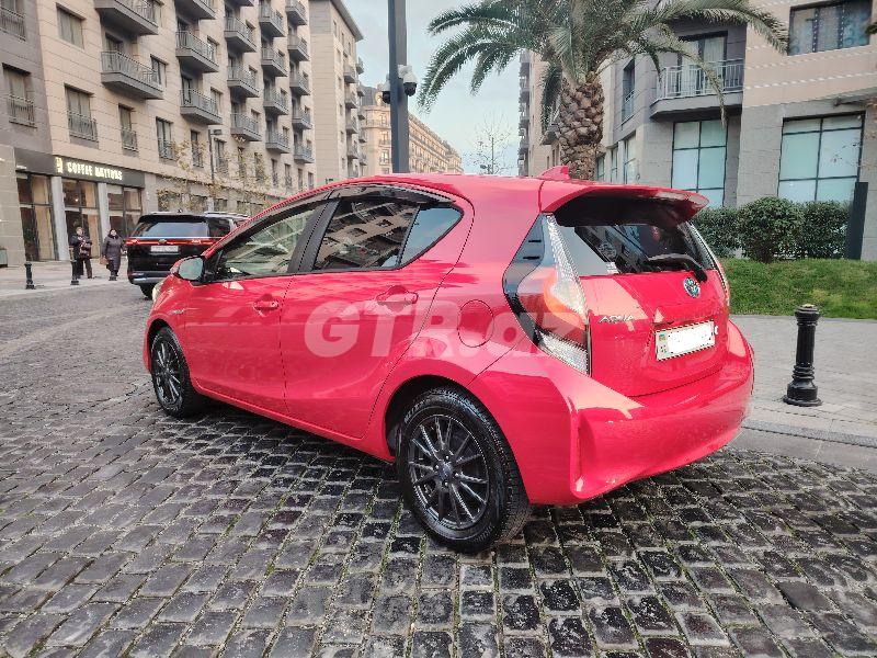 Toyota Aqua 1.5 L, 2017, 78 000 km — Avtomobillər, Bakı (7)