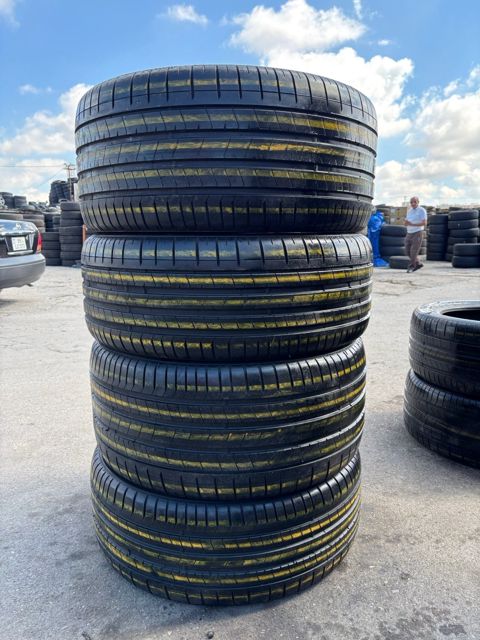Pirelli Pzero şinləri 325.35 R23 - 285.40 R23 — Bakı