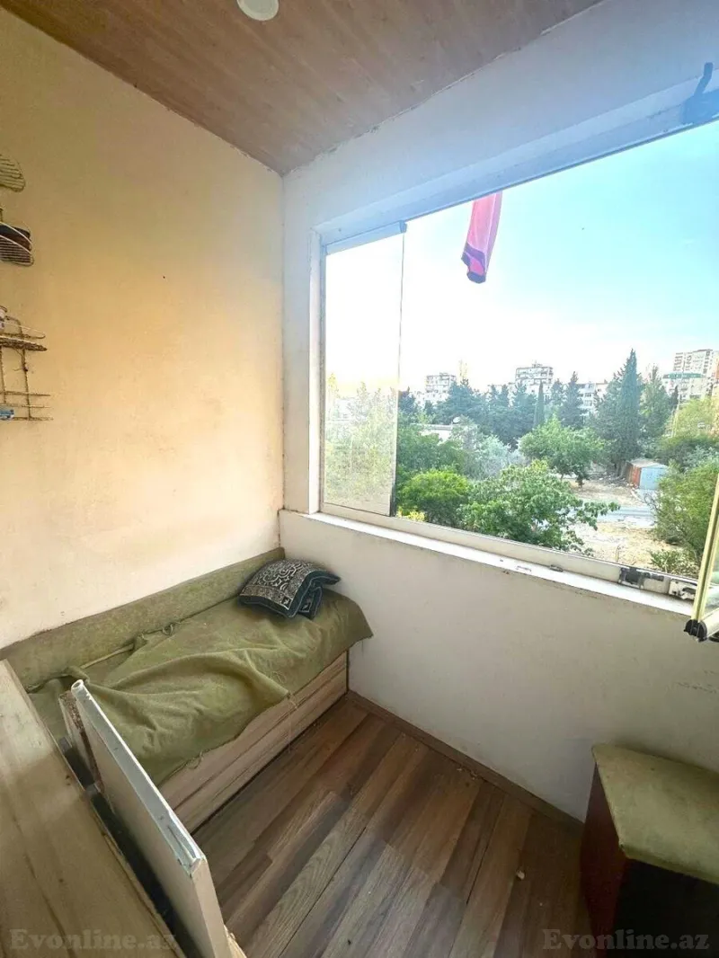 Satılır 3 otaqlı Mənzil Köhnə tikili 50 m² Bakı, Xətai r., Həzi Aslanov m., Əhmədli — Mənzil, Bakı (7)