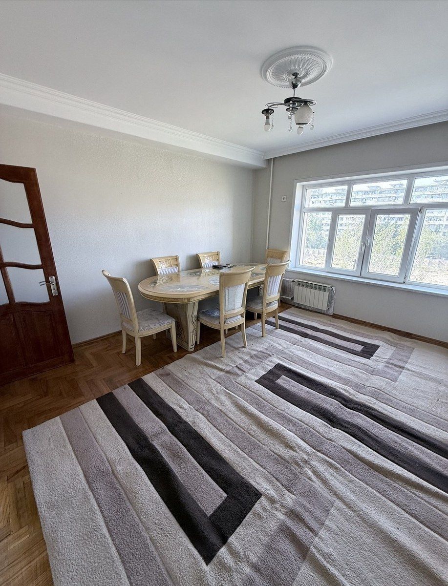 İcarəyə verilir 3 otaqlı köhnə tikili 80 m² — Mənzil, Bakı (2)