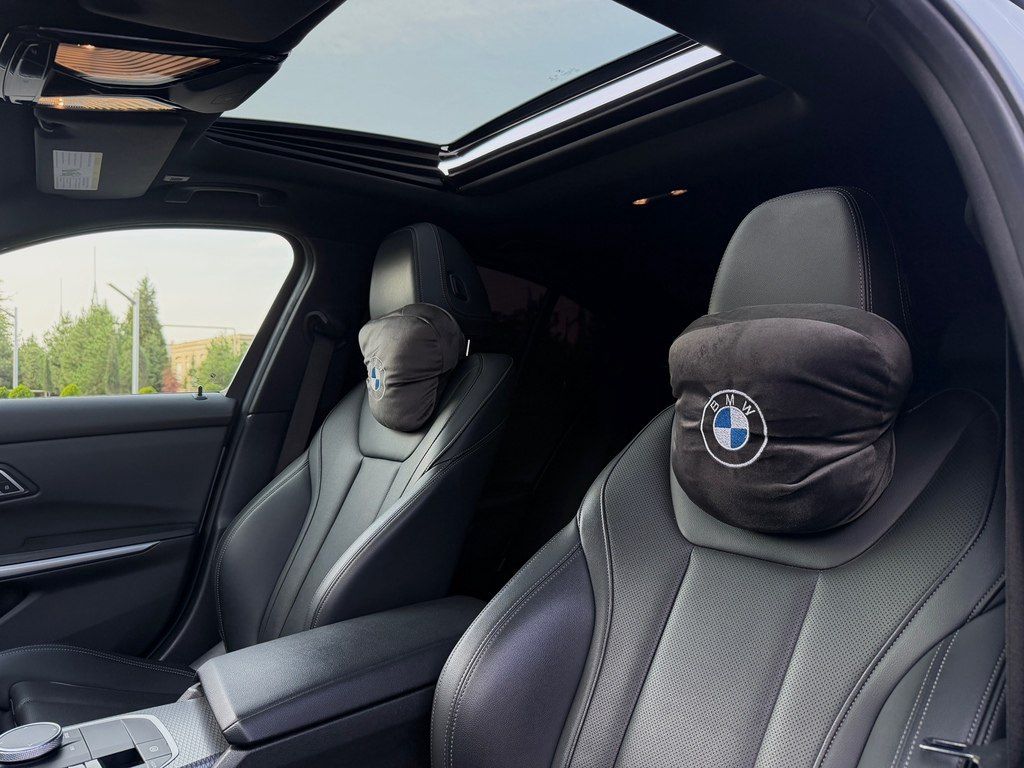 BMW 330e, 2.0 L, 12 kWh, 2023 il, 61 000 km — Avtomobillər, Gəncə (12)