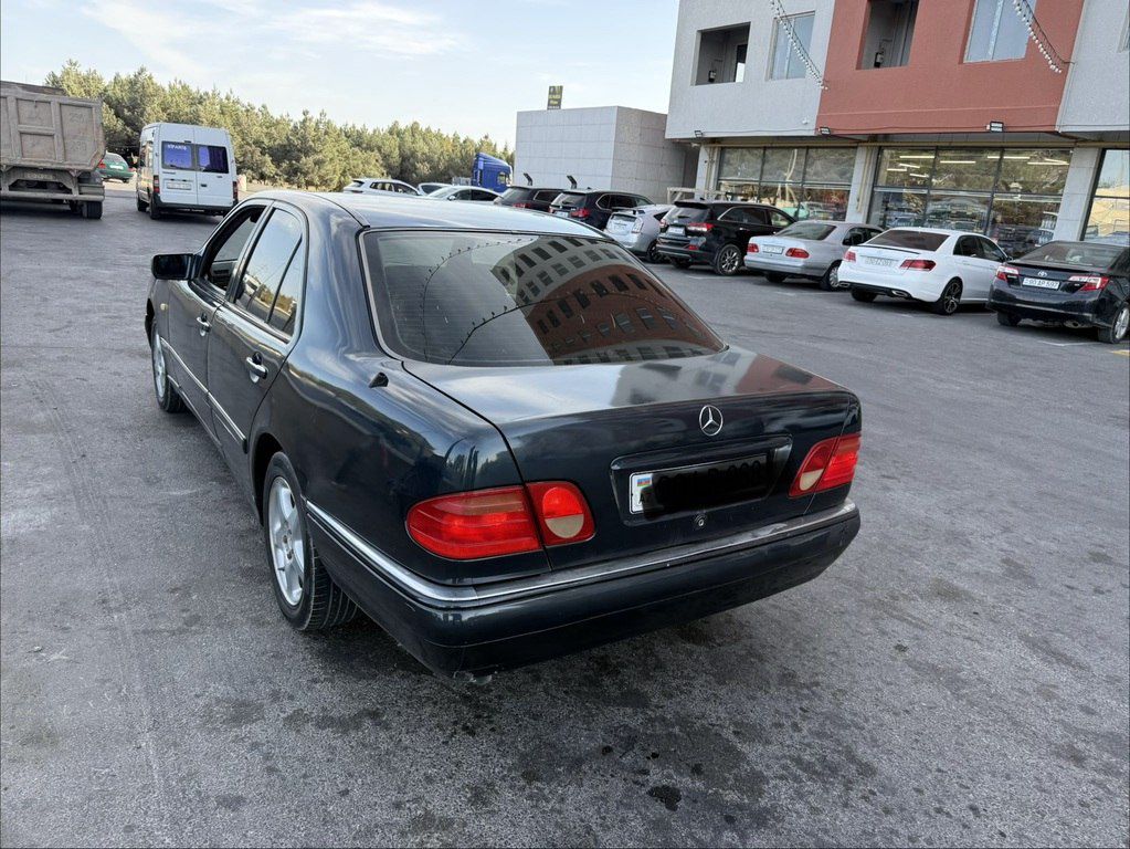 Mercedes E 230, 2.3 L, 1997 il, 418 000 km — Avtomobillər, Bakı (4)