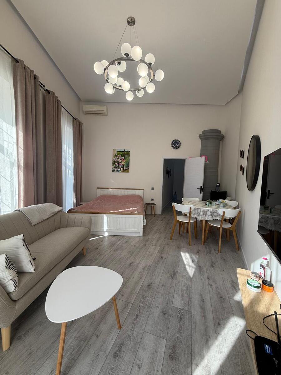 Satılır 1 otaqlı köhnə tikili 40 m² — Mənzil, Bakı (5)