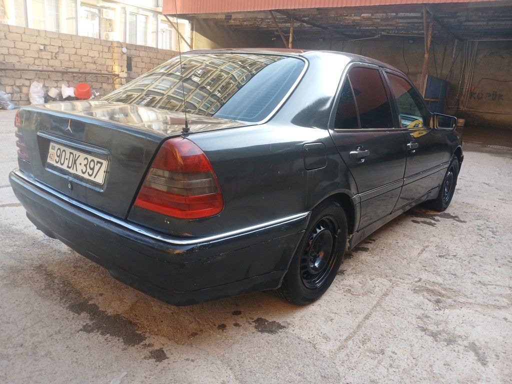 Mercedes C 180, 1.8 L, 1995 il, 555 000 km 90-DK-397 — Avtomobillər, Bakı (4)