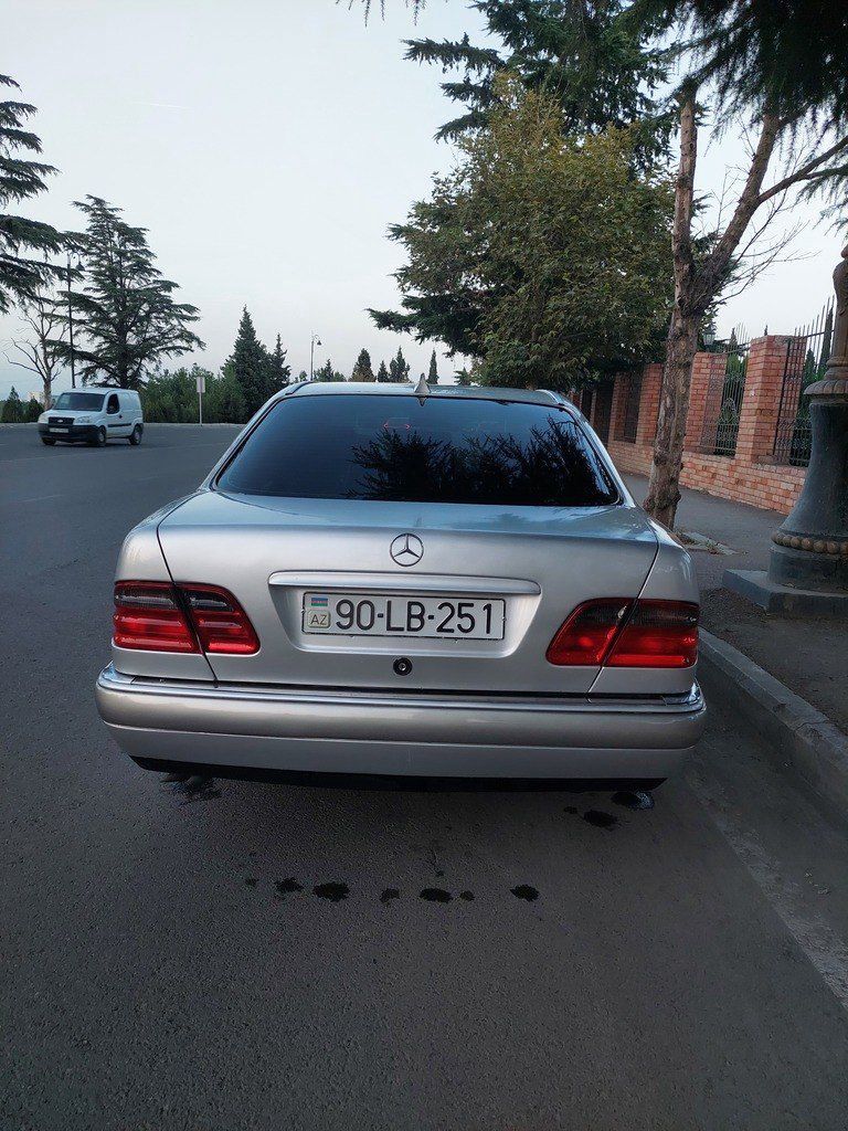 Mercedes E 240, 2.4 L, 1997 il, 380 000 km 90-LB-251 — Avtomobillər, Gəncə (9)