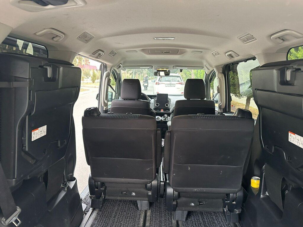 Toyota Voxy, 1.8 L, 1 kWh, 2017 il, 210 000 km — Avtomobillər, Goranboy (8)