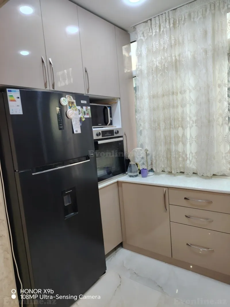 Satılır 4 otaqlı Mənzil Köhnə tikili 65 m² Bakı, Yasamal r., Nizami m — Mənzil, Bakı (5)