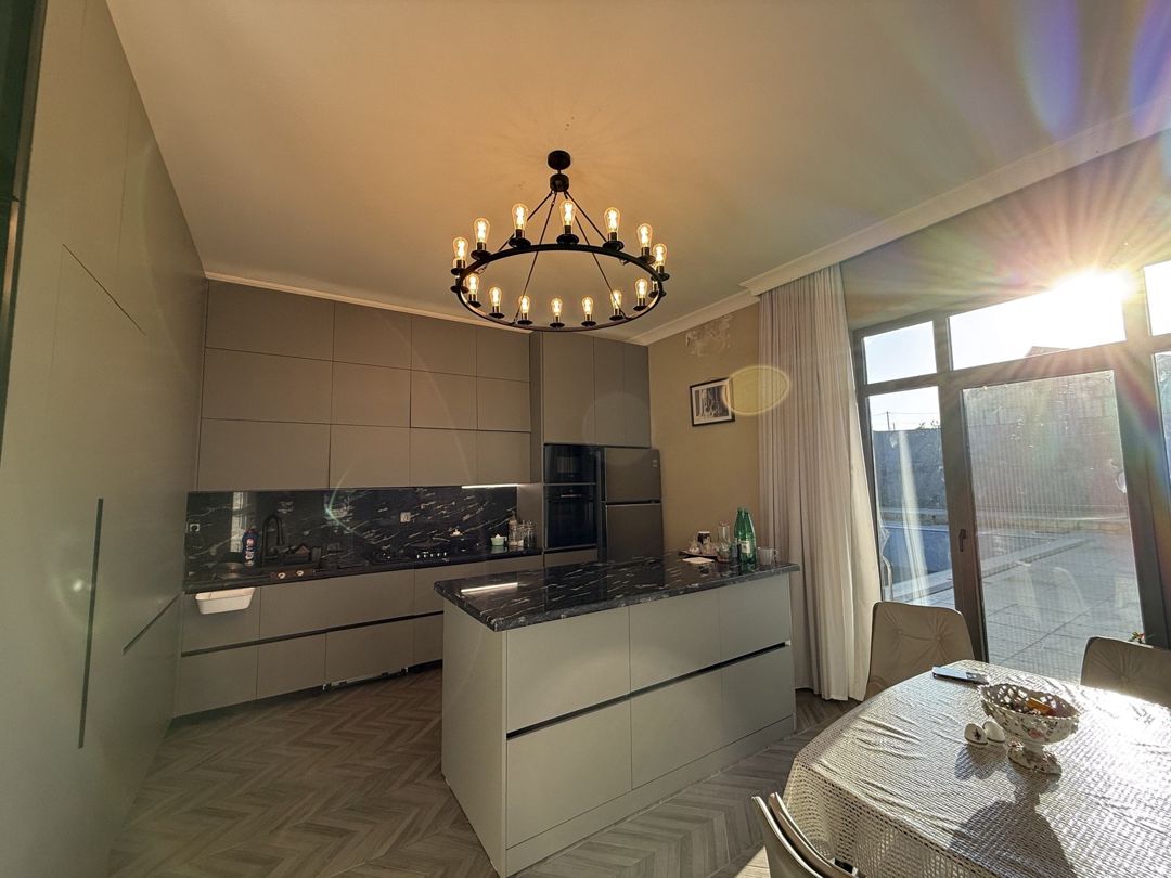 Satılır 7 otaqlı həyət evi/bağ evi 380 m² — Ev, villa, Bakı (5)