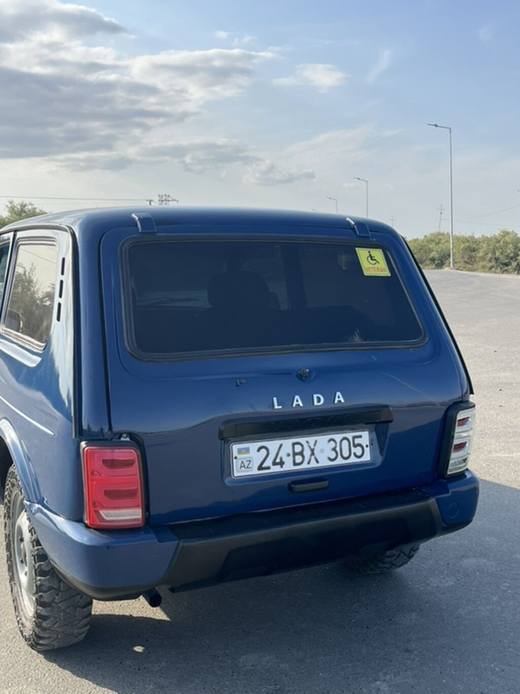 VAZ (Lada) 4x4 Niva: 1.7 l 1999 il 123456 km Ofrouder/SUV 24-BX-305 — Avtomobillər, Şirvan (7)