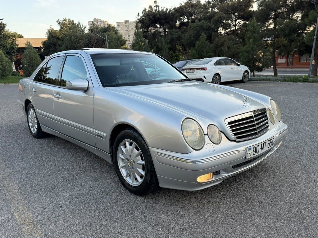 Mercedes E 320, 3.2 L, 2000 il, 254 000 km 90-MT-550 — Avtomobillər, Bakı (2)