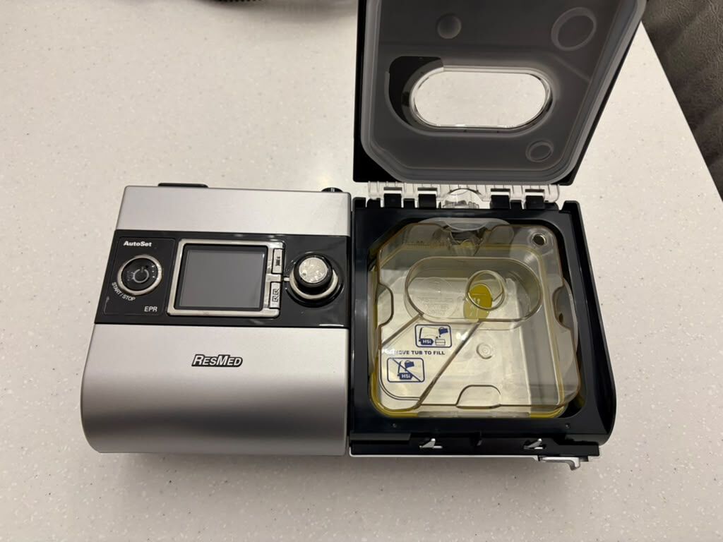 Resmed S9 Cpap cıhazı satılır, daxilində nəmləndirici də var — Tibbi avadanlıqlar, Bakı (4)