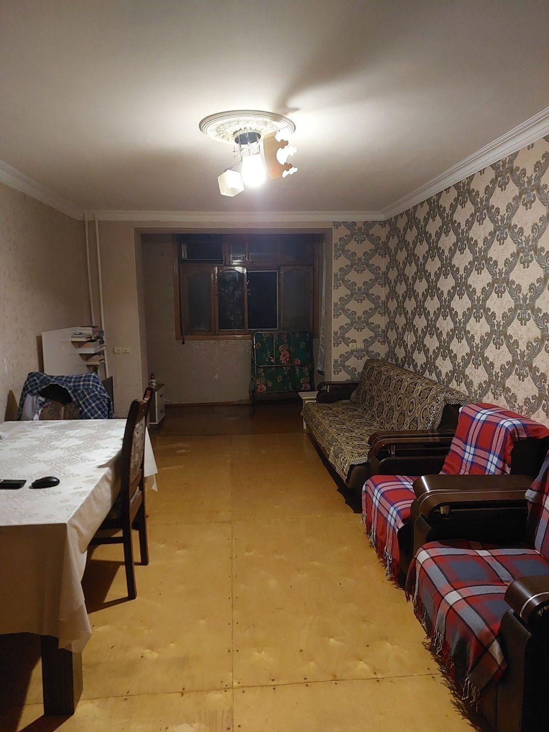 İcarəyə verilir 2 otaqlı köhnə tikili 75 m² — Mənzil, Bakı