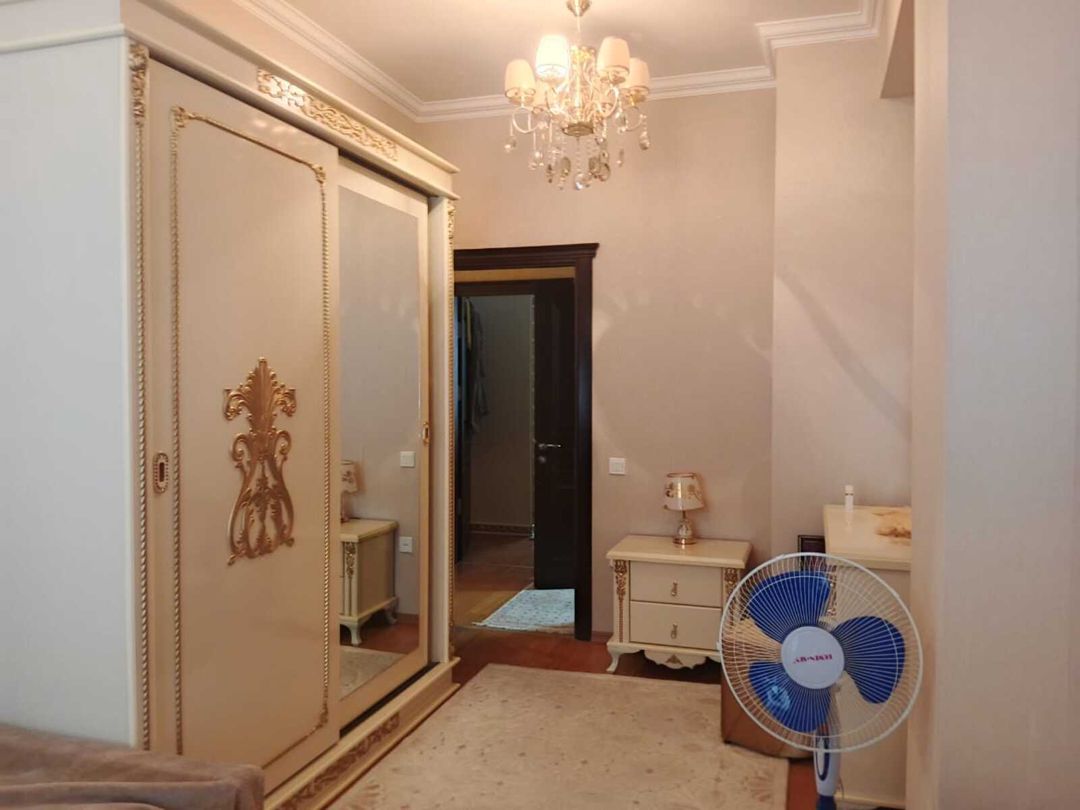 İcarəyə verilir 3 otaqlı yeni tikili 120 m² — Mənzil, Bakı (11)