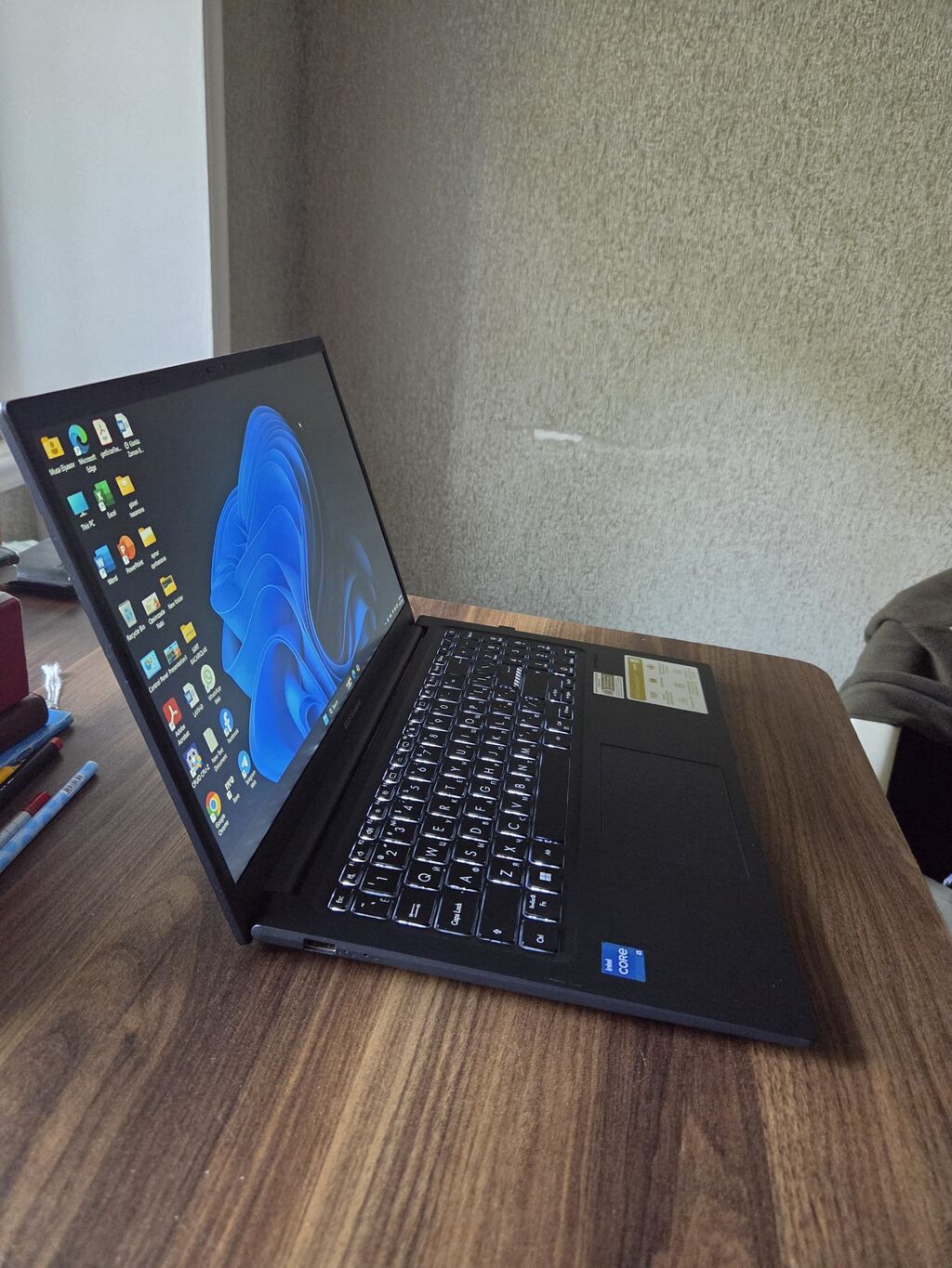 ASUS VivoBook X1504ZA Əla vəziyyətdə satılır, heç bir problemi — Asus, Bakı (2)