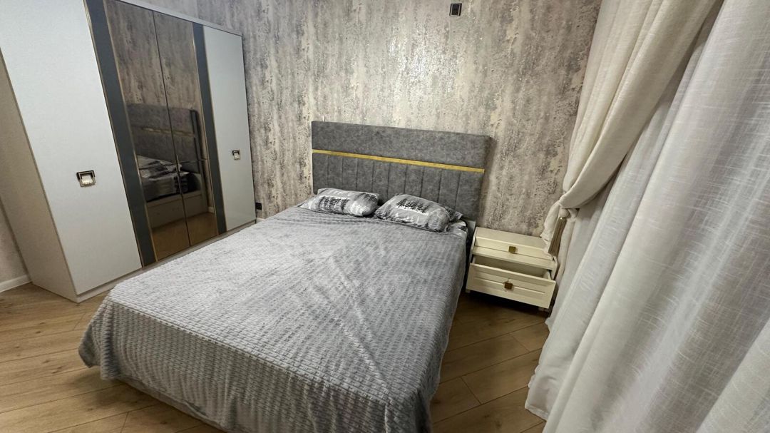 İcarəyə verilir 3 otaqlı köhnə tikili 100 m² — Mənzil, Bakı (2)