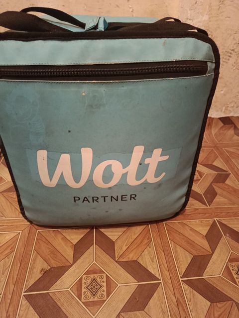 Wolt Partner termal çatdırılma çantası - Rəng: açıq mavi, ön hissədə — Sumqayıt