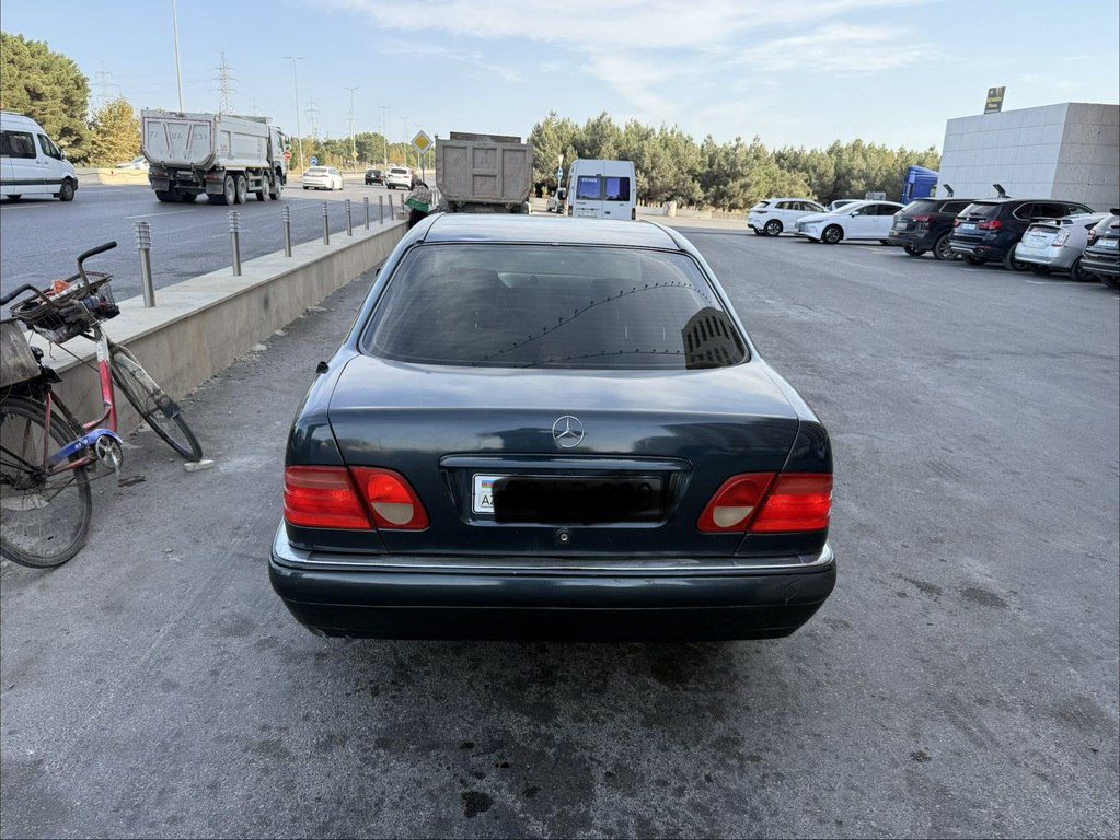 Mercedes E 230, 2.3 L, 1997 il, 418 000 km — Avtomobillər, Bakı (2)