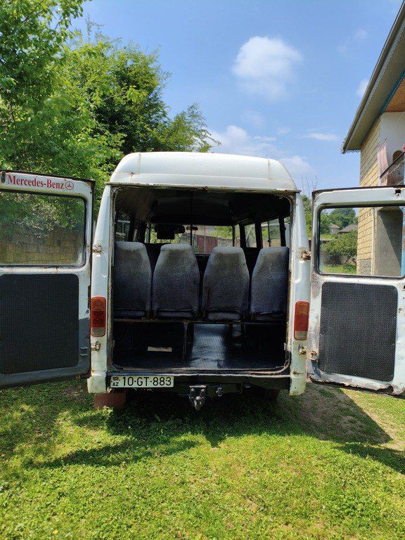 Mercedes 208 D, 2.4 L, 1990 il, 500 000 km 10-GT-883 — Avtomobillər, Astara (8)