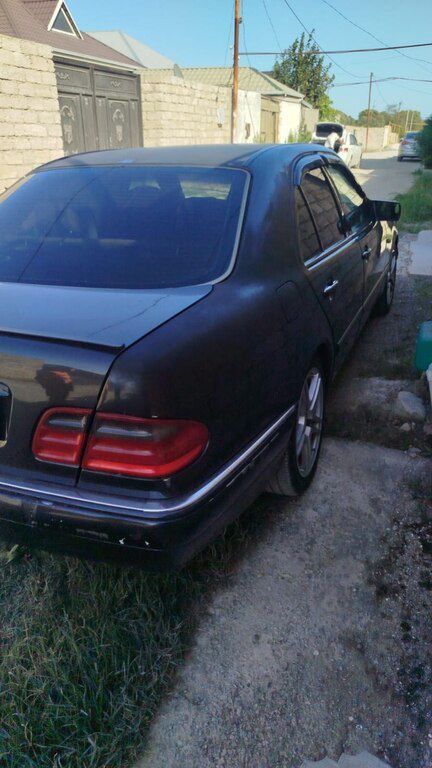 Mercedes E 230, 2.3 L, 1996 il, 350 000 km — Avtomobillər, Bakı (9)