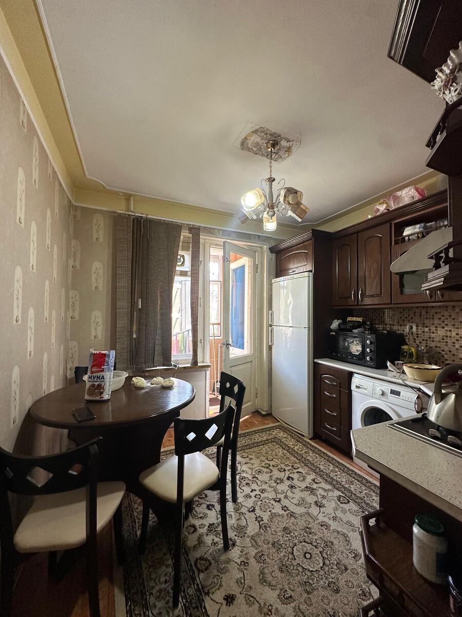 Satılır 3 otaqlı köhnə tikili 75 m² — Mənzil, Bakı (3)