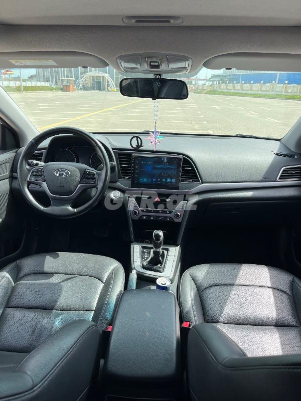 Hyundai Avante 1.6 L, 2016, 194 000 km 77-ST-192 — Avtomobillər, Bakı (9)