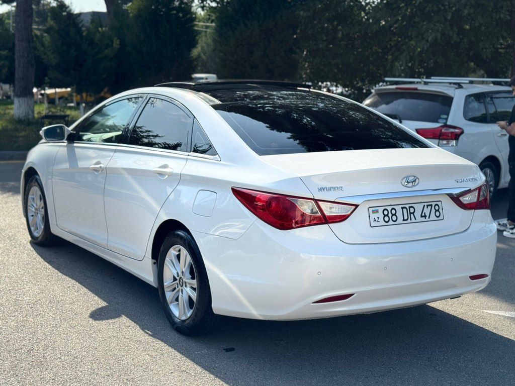 Hyundai Sonata, 2.4 L, 2010 il, 300 500 km 88-DR-478 — Avtomobillər, Bakı (7)