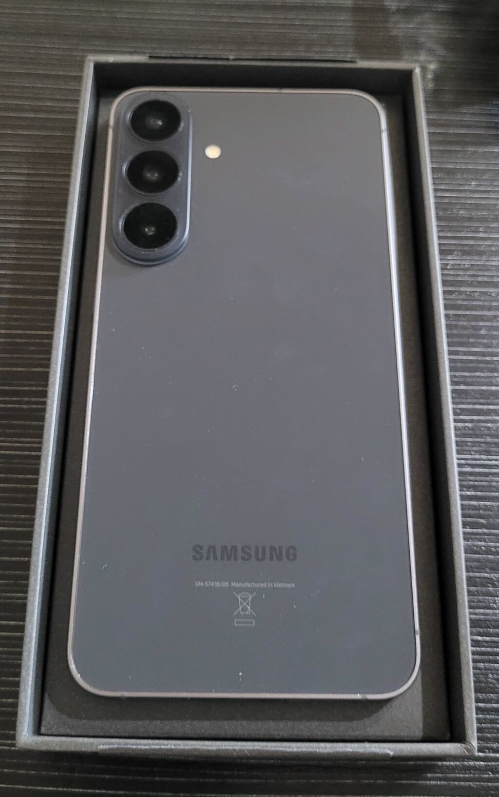 Samsung Galaxy S26, 256 GB, rəng - Boz, İki sim kartlı — Samsung, Bakı (2)