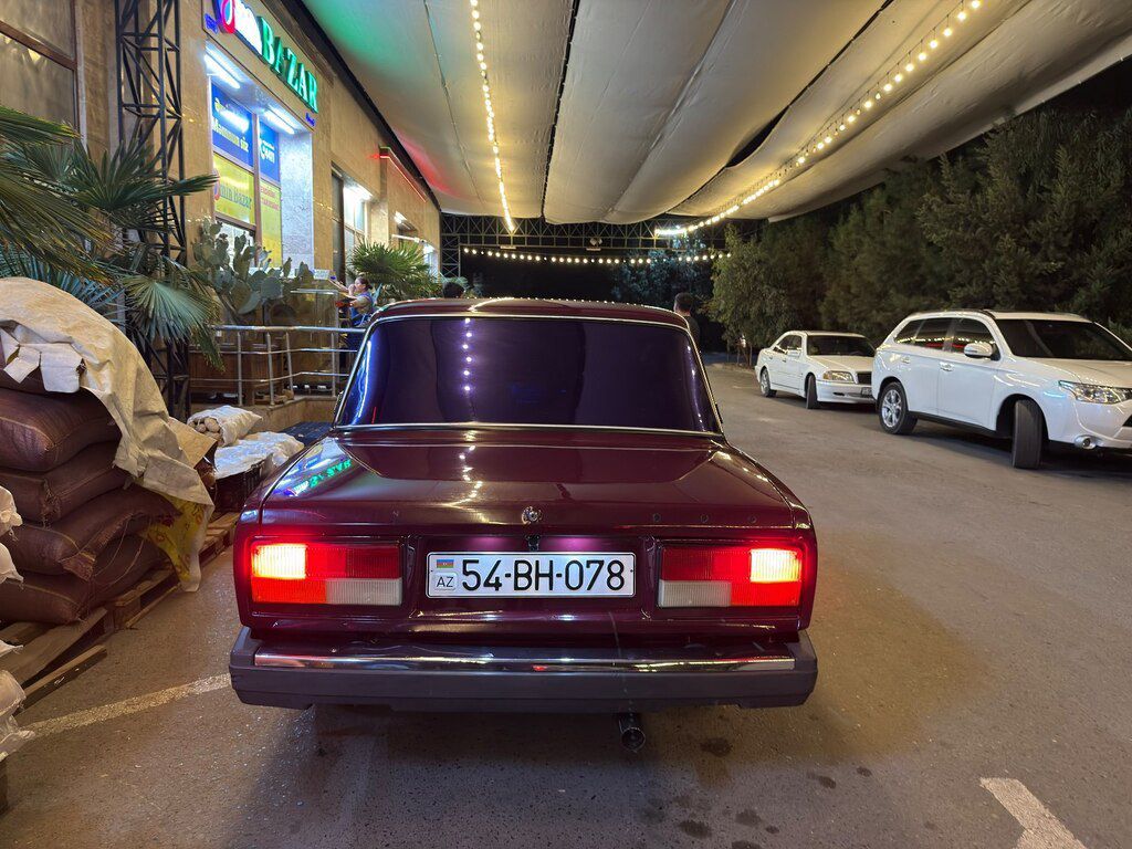 Lada (VAZ) 2107, 1.6 L, 2004 il, 200 000 km 54-BH-078 — Avtomobillər, Sabirabad (8)