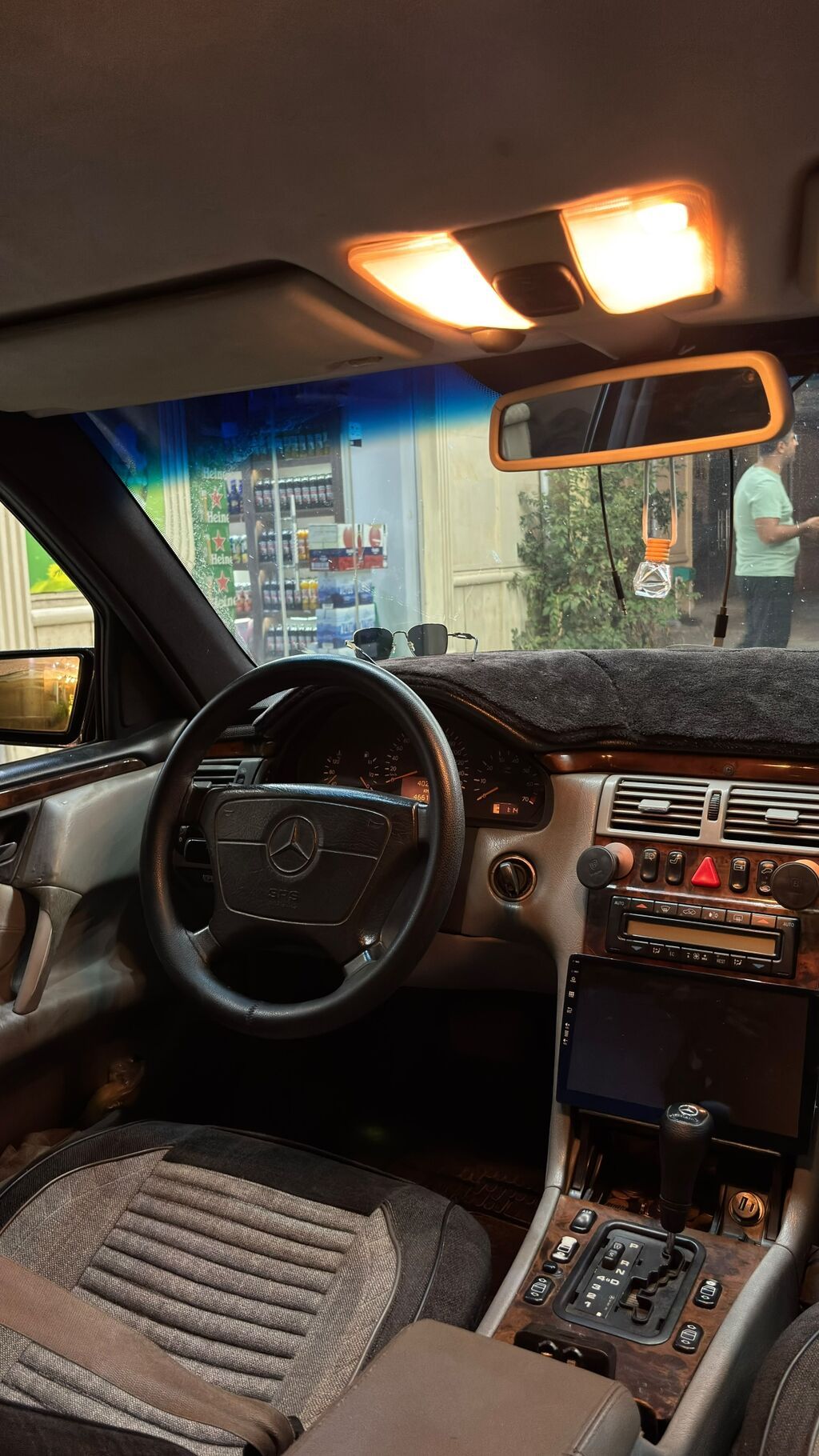 Mercedes-Benz E-Class: 2.8 l 1998 il Sedan 90-MR-112 — Avtomobillər, Şirvan (6)