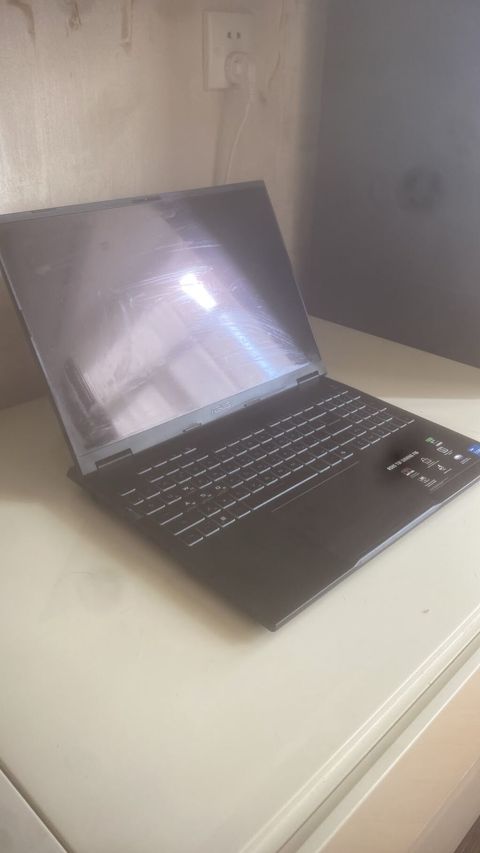 ASUS TUF Gaming F16 (model: FX608JHR) - Ekran: 16" (TUF Gaming F16 — Bakı