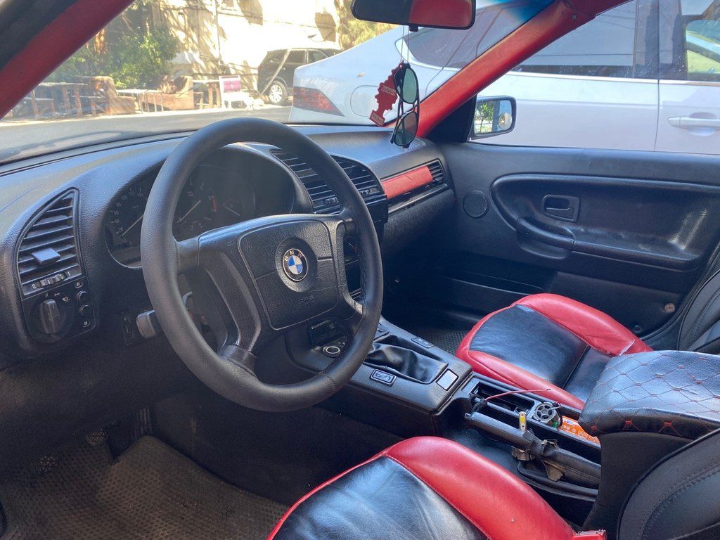 BMW 318, 1.8 L, 1993 il, 350 000 km — Avtomobillər, Bakı (8)