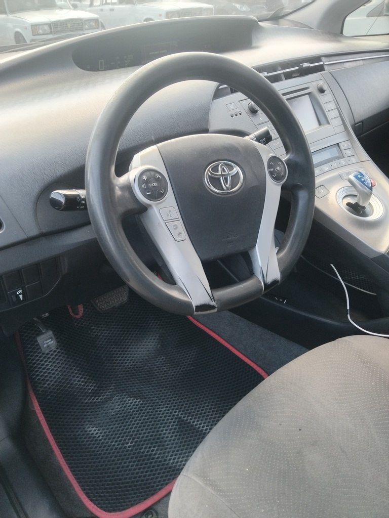 Toyota Prius, 1.8 L, 1.3 kWh, 2015 il, 300 000 km 77-SB-061 — Avtomobillər, Bakı (7)