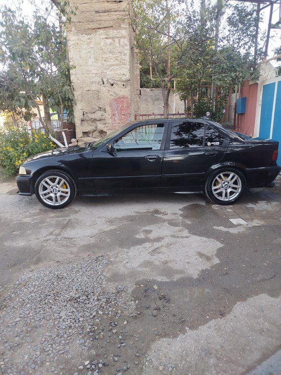 BMW 316, 1.6 L, 1993 il, 430 000 km 88-BF-025 — Avtomobillər, Bakı (2)