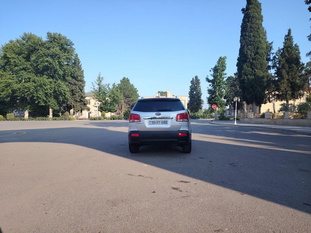 Kia Sorento, 2.0 L, 2010 il, 271 000 km 99-RY-688 — Avtomobillər, Bakı (2)
