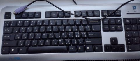 A4Tech tam ölçülü simli klaviatura - Tam ölçülü dizayn: əsas blok + — Sumqayıt