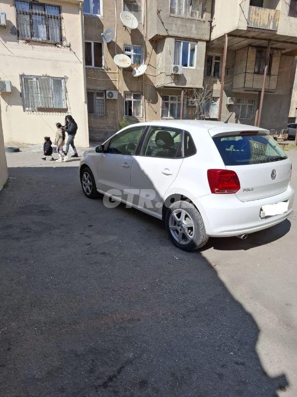 Volkswagen Polo 1.4 L, 2011, 41 800 km — Avtomobillər, Bakı (7)