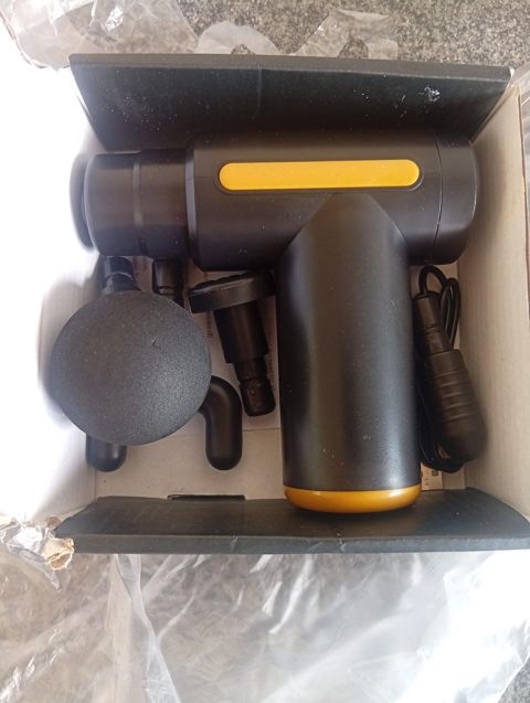 Masaj aparatı Massage Gun — Mingəçevir