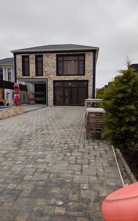 Satılır 5 otaqlı həyət evi/bağ evi 160 m² — Bakı