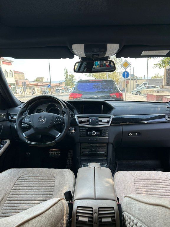 Mercedes E 350, 3.5 L, 2011 il, 130 000 km 99-NR-097 — Avtomobillər, Şəki (5)